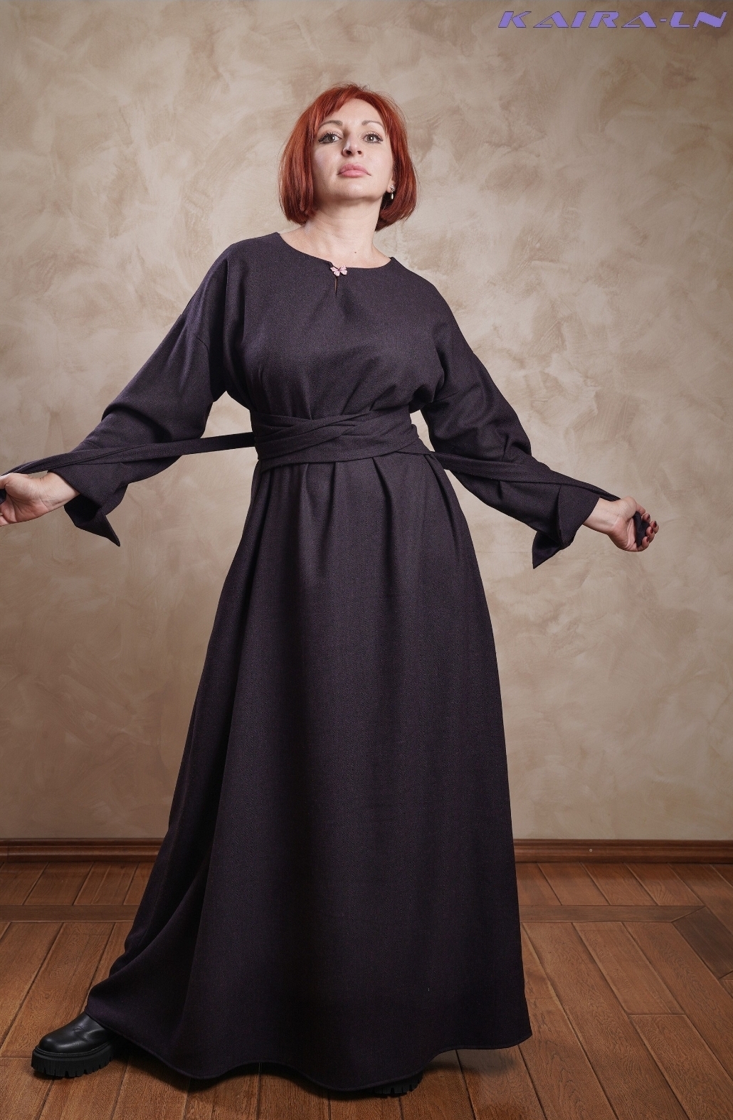 Макси рокля от вълнена смес: Елегантна зимна рокля за ежедневието с джобове